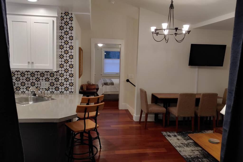 Carriage House 2 Bdrm At Camellia Cottages In Historic Summerville, Sc Exteriér fotografie
